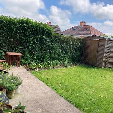 Cosy At Cumberland - Double Room With Shared Bathroom Dundonald  Exterior foto